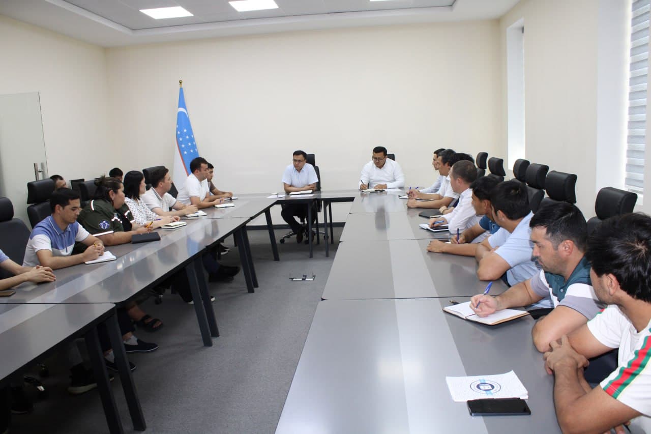 About the meeting "Leader and Youth"