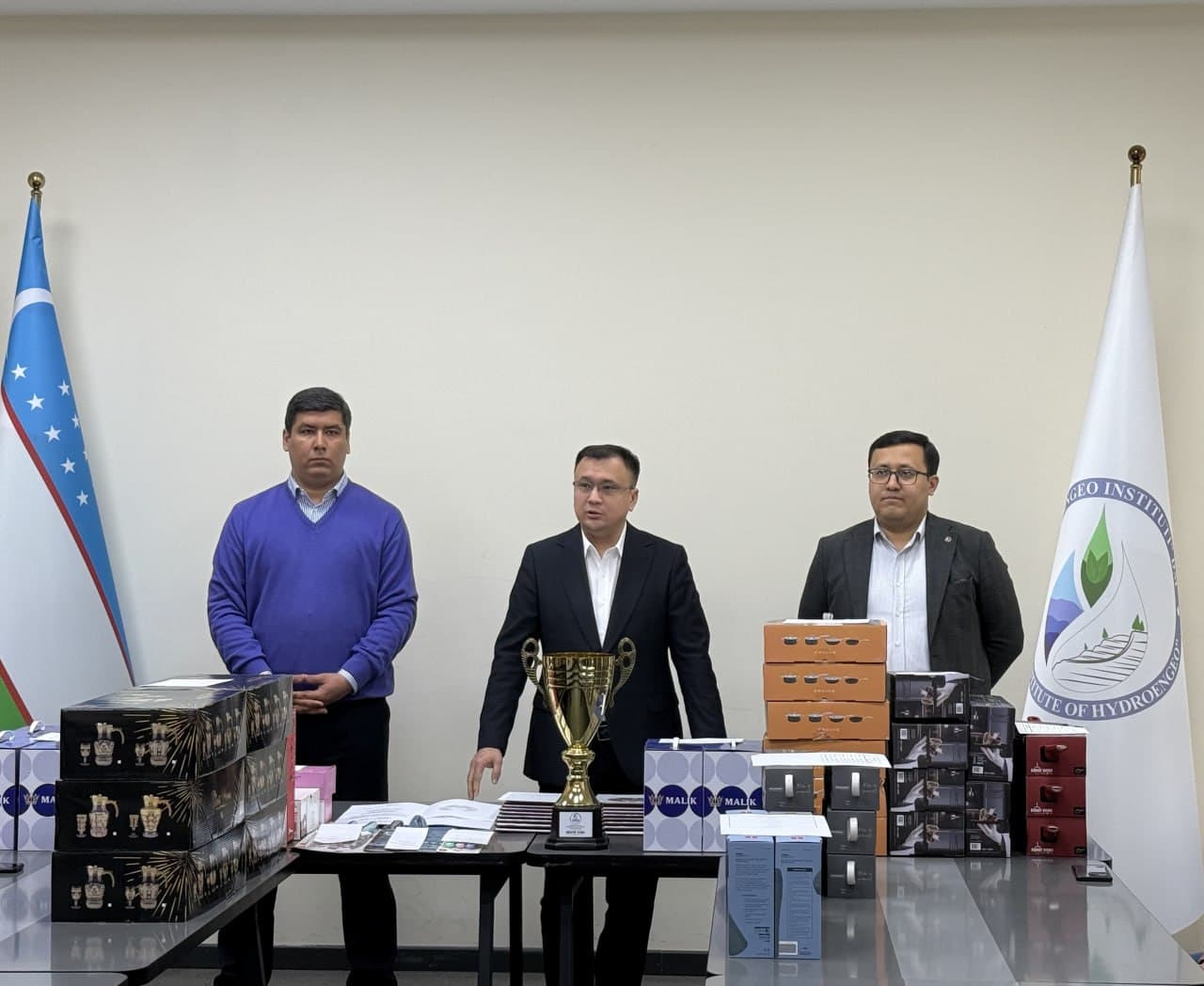 In connection with Geologist Day, a number of employees were awarded