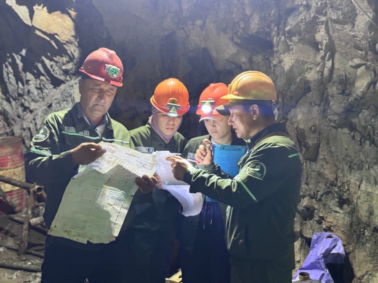 Along with laboratory staff, students also actively participate in field research conducted in selected regions as part of their final theses.